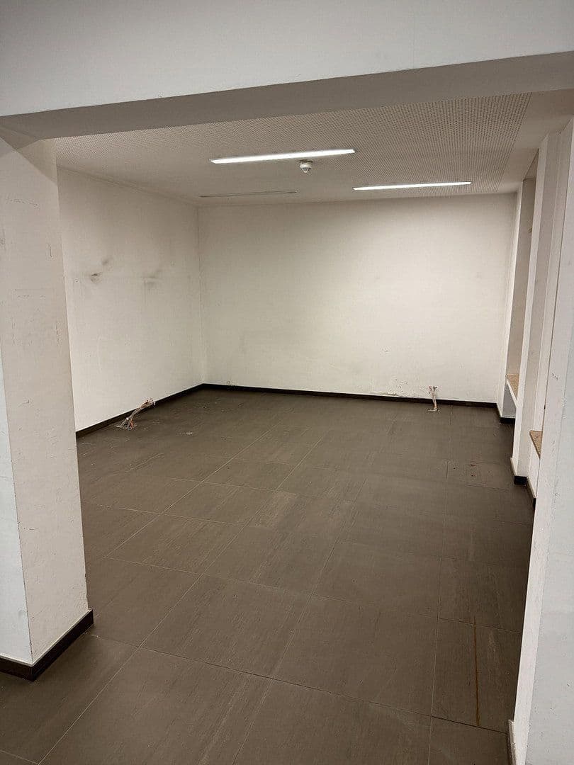 office to rent, 441 m², Stadtplatz 6, Miesbach, Bavaria office to rent, 441 m², Stadtplatz 6, Miesbach, Bavaria