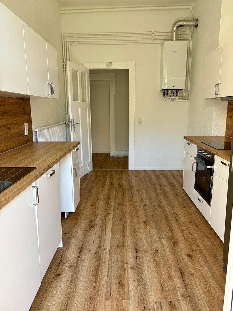 2 bedroom with open-plan kitchen flat to rent, 112 m², Wiesbaden, Hesse 2 bedroom with open-plan kitchen flat to rent, 112 m², Wiesbaden, Hesse
