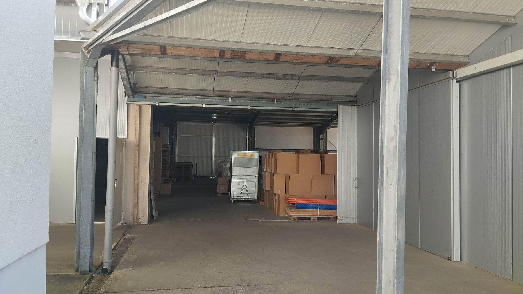 non-residential property to rent, 1,000 m², Industriegebiet 6, Saarbrücken, Saarland non-residential property to rent, 1,000 m², Industriegebiet 6, Saarbrücken, Saarland