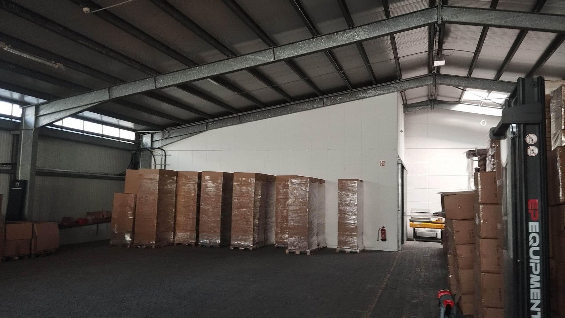 non-residential property to rent, 1,000 m², Industriegebiet 6, Saarbrücken, Saarland non-residential property to rent, 1,000 m², Industriegebiet 6, Saarbrücken, Saarland