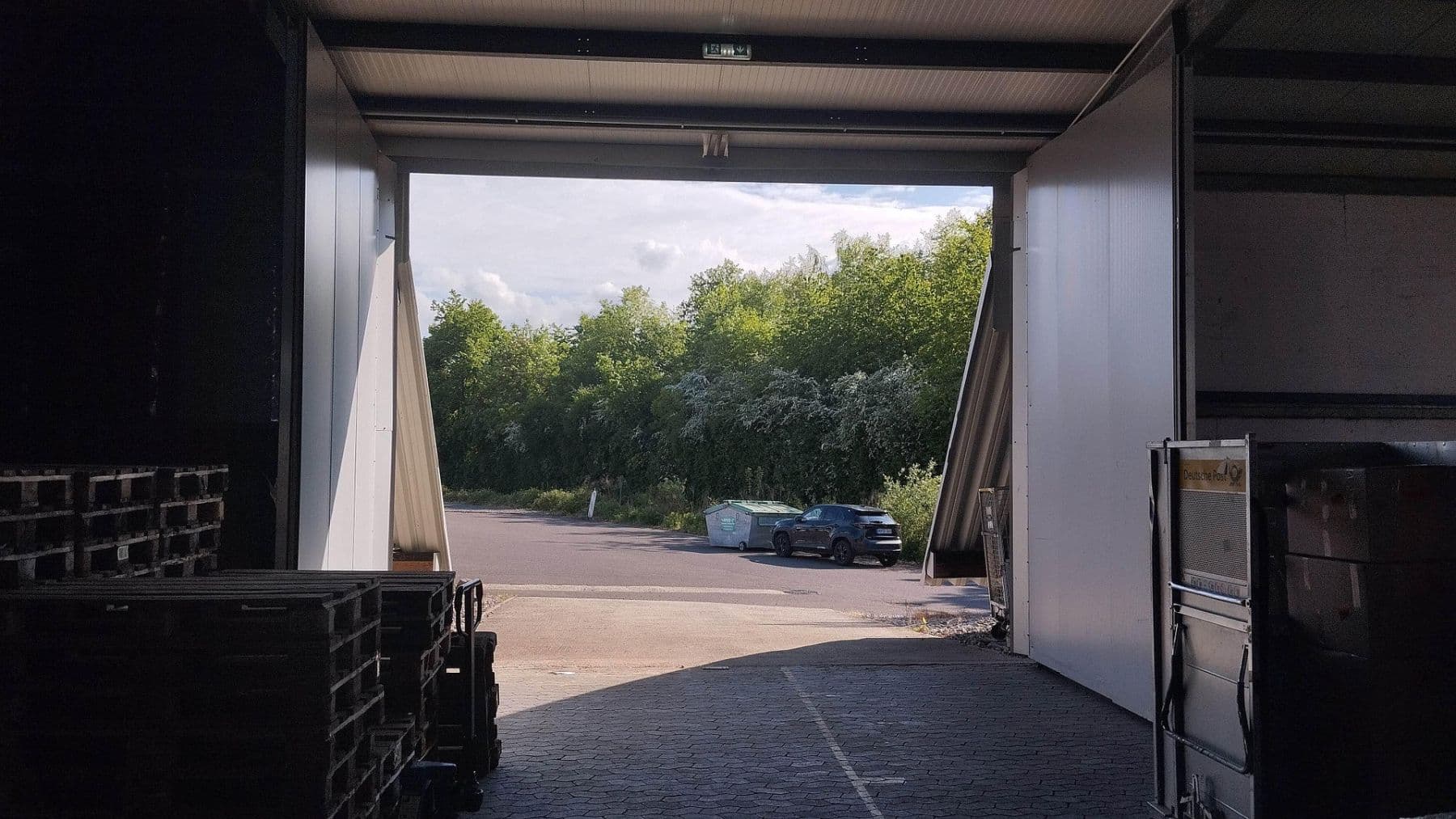 non-residential property to rent, 1,000 m², Industriegebiet 6, Saarbrücken, Saarland non-residential property to rent, 1,000 m², Industriegebiet 6, Saarbrücken, Saarland