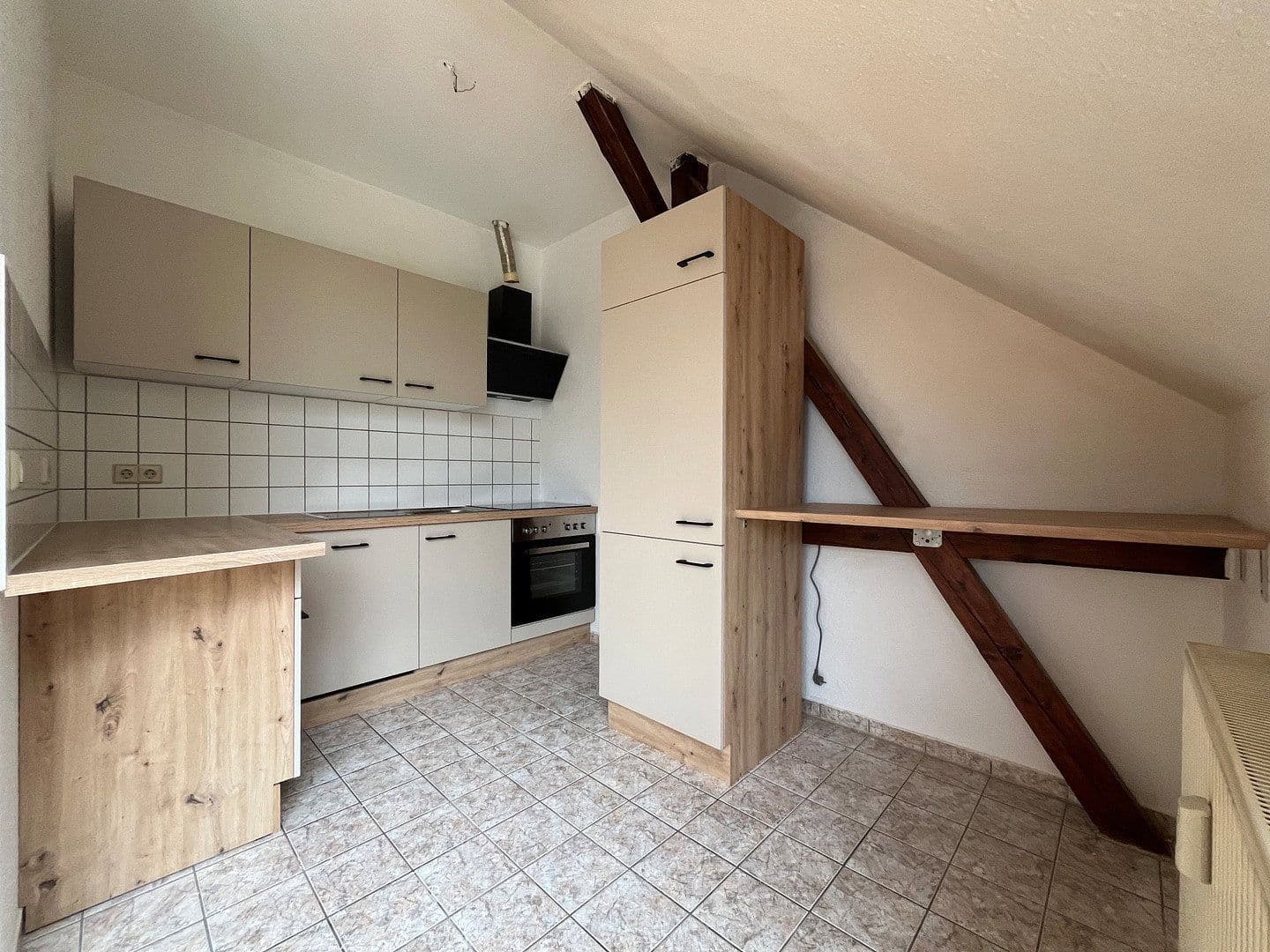 house for sale, 584 m², Schneeberger Straße 4, Chemnitz, Saxony house for sale, 584 m², Schneeberger Straße 4, Chemnitz, Saxony