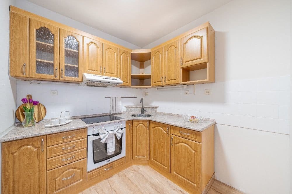 1 bedroom with open-plan kitchen flat to rent, 40 m², Karla Marxe, Most, Ústecký Region 1 bedroom with open-plan kitchen flat to rent, 40 m², Karla Marxe, Most, Ústecký Region