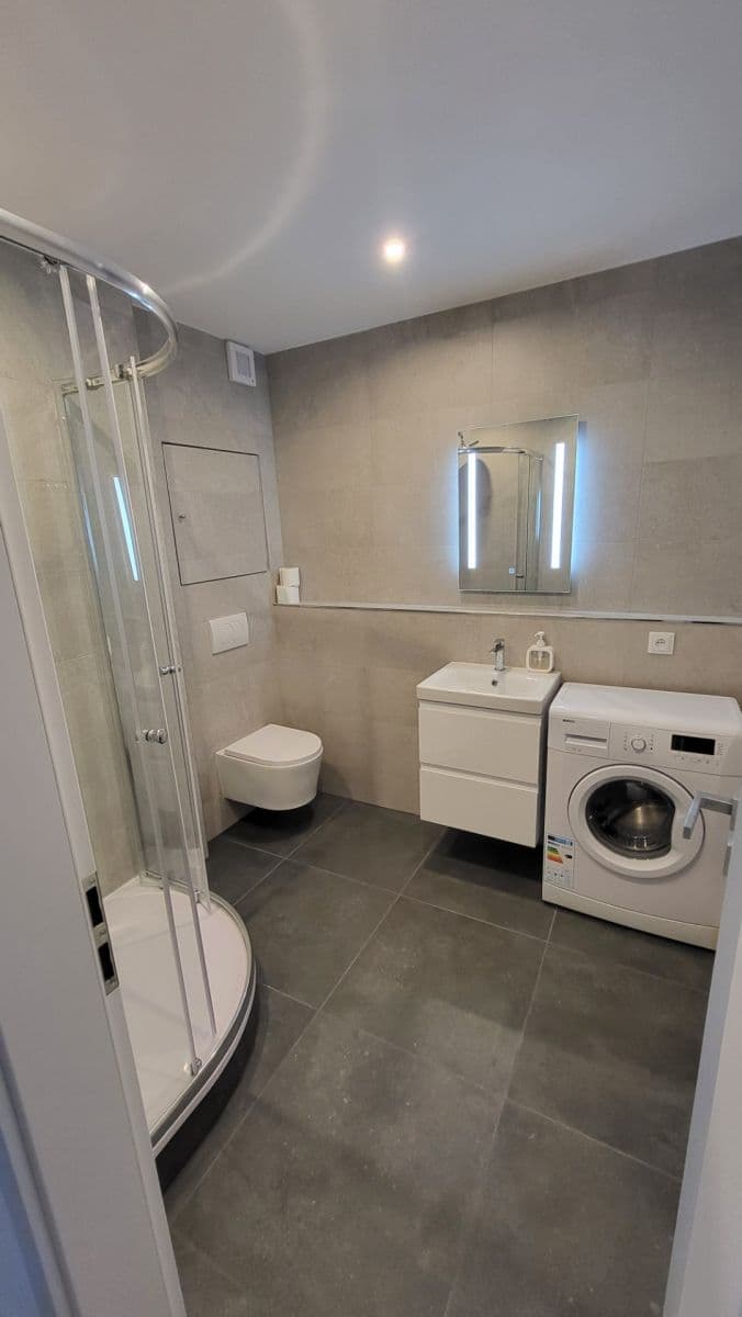 1 bedroom with open-plan kitchen flat to rent, 37 m², Kryblická, Trutnov, Královéhradecký Region 1 bedroom with open-plan kitchen flat to rent, 37 m², Kryblická, Trutnov, Královéhradecký Region