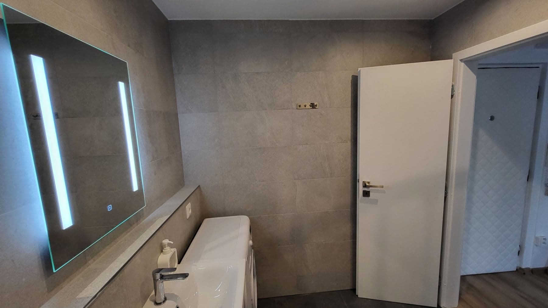 1 bedroom with open-plan kitchen flat to rent, 37 m², Kryblická, Trutnov, Královéhradecký Region 1 bedroom with open-plan kitchen flat to rent, 37 m², Kryblická, Trutnov, Královéhradecký Region