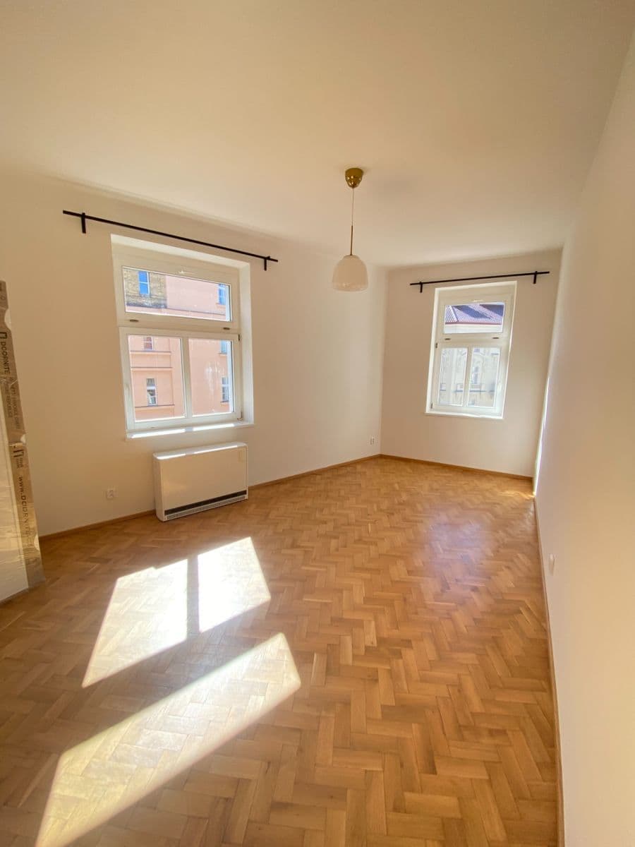 1 bedroom with open-plan kitchen flat to rent, 42 m², Ježkova, Prague, Prague 1 bedroom with open-plan kitchen flat to rent, 42 m², Ježkova, Prague, Prague