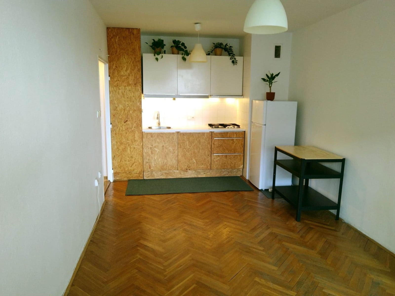 1 bedroom with open-plan kitchen flat to rent, 45 m², Gutova, Prague, Prague 1 bedroom with open-plan kitchen flat to rent, 45 m², Gutova, Prague, Prague