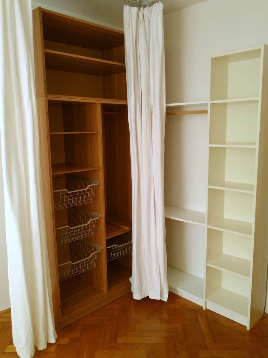 1 bedroom with open-plan kitchen flat to rent, 45 m², Gutova, Prague, Prague 1 bedroom with open-plan kitchen flat to rent, 45 m², Gutova, Prague, Prague