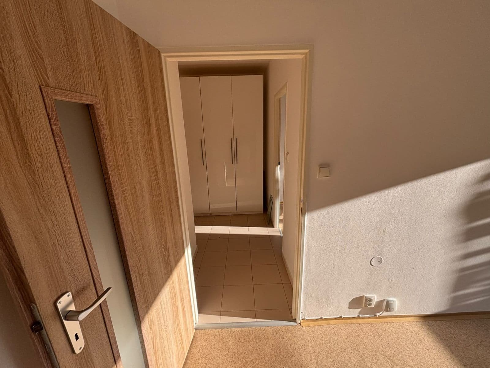1 bedroom with open-plan kitchen flat to rent, 43 m², Chabařovická, Prague, Prague 1 bedroom with open-plan kitchen flat to rent, 43 m², Chabařovická, Prague, Prague
