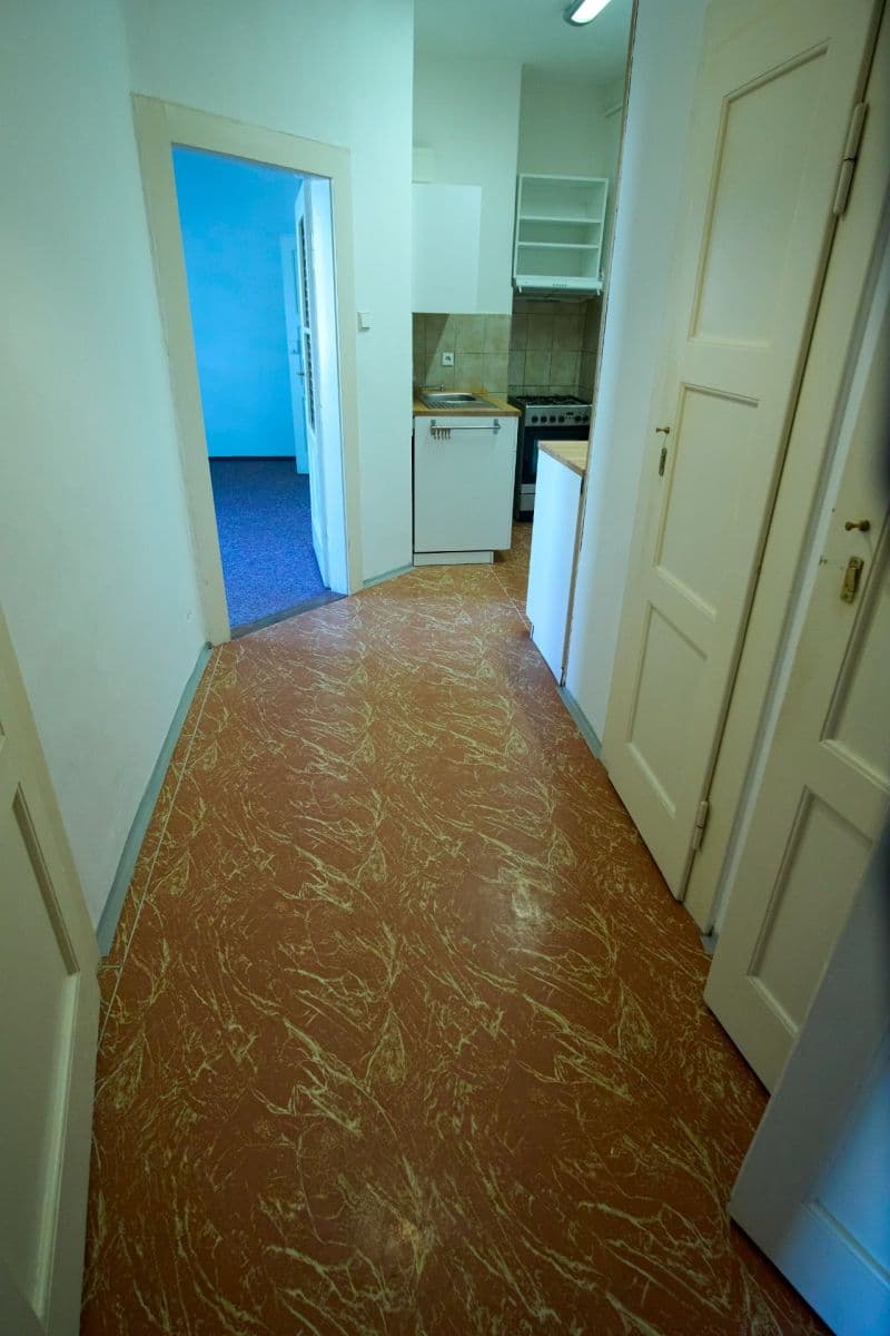 3 bedroom flat to rent, 59 m², Biskupcova, Prague, Prague 3 bedroom flat to rent, 59 m², Biskupcova, Prague, Prague