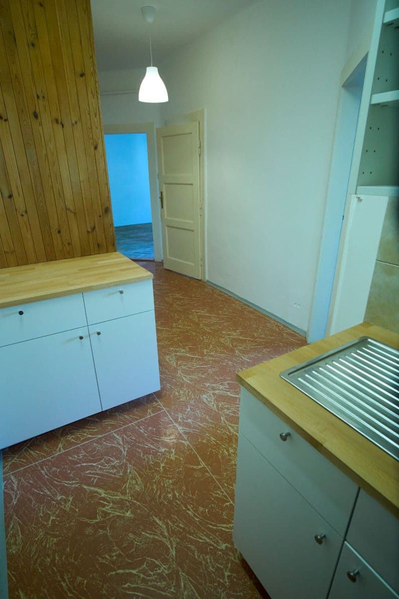 3 bedroom flat to rent, 59 m², Biskupcova, Prague, Prague 3 bedroom flat to rent, 59 m², Biskupcova, Prague, Prague