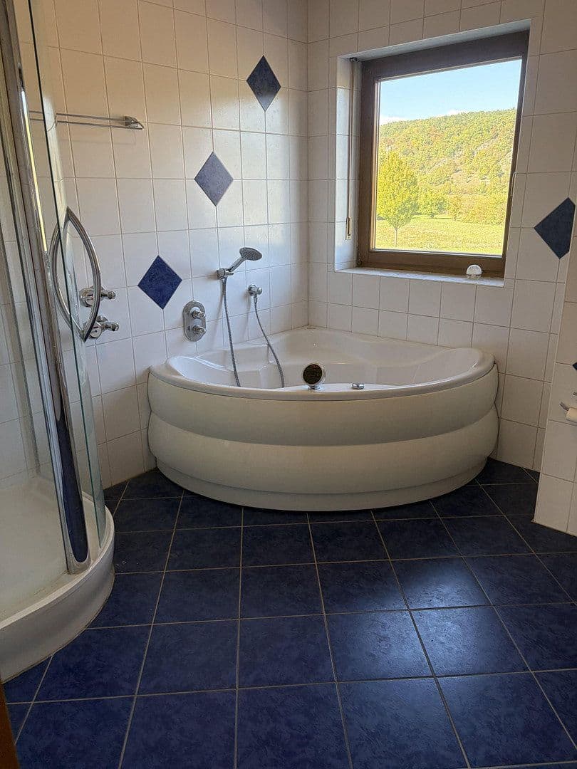 2 bedroom with open-plan kitchen flat to rent, 87 m², Schwabelweis, Bavaria 2 bedroom with open-plan kitchen flat to rent, 87 m², Schwabelweis, Bavaria