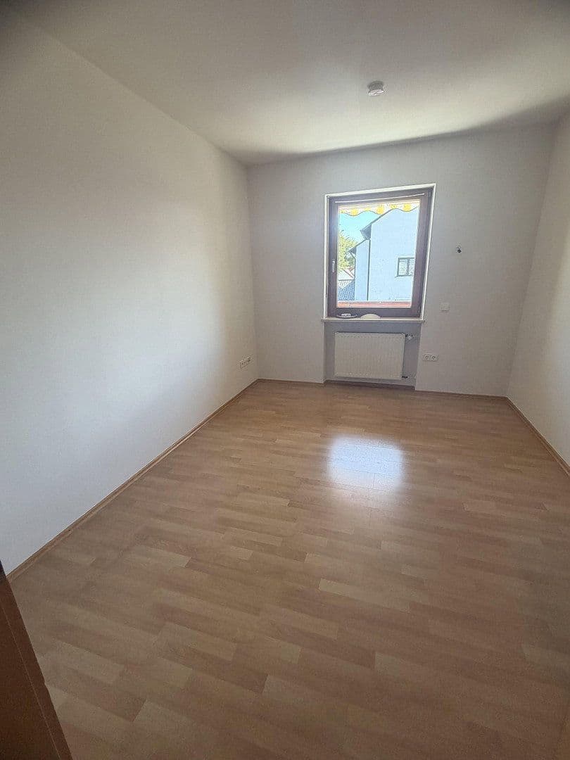 2 bedroom with open-plan kitchen flat to rent, 87 m², Schwabelweis, Bavaria 2 bedroom with open-plan kitchen flat to rent, 87 m², Schwabelweis, Bavaria