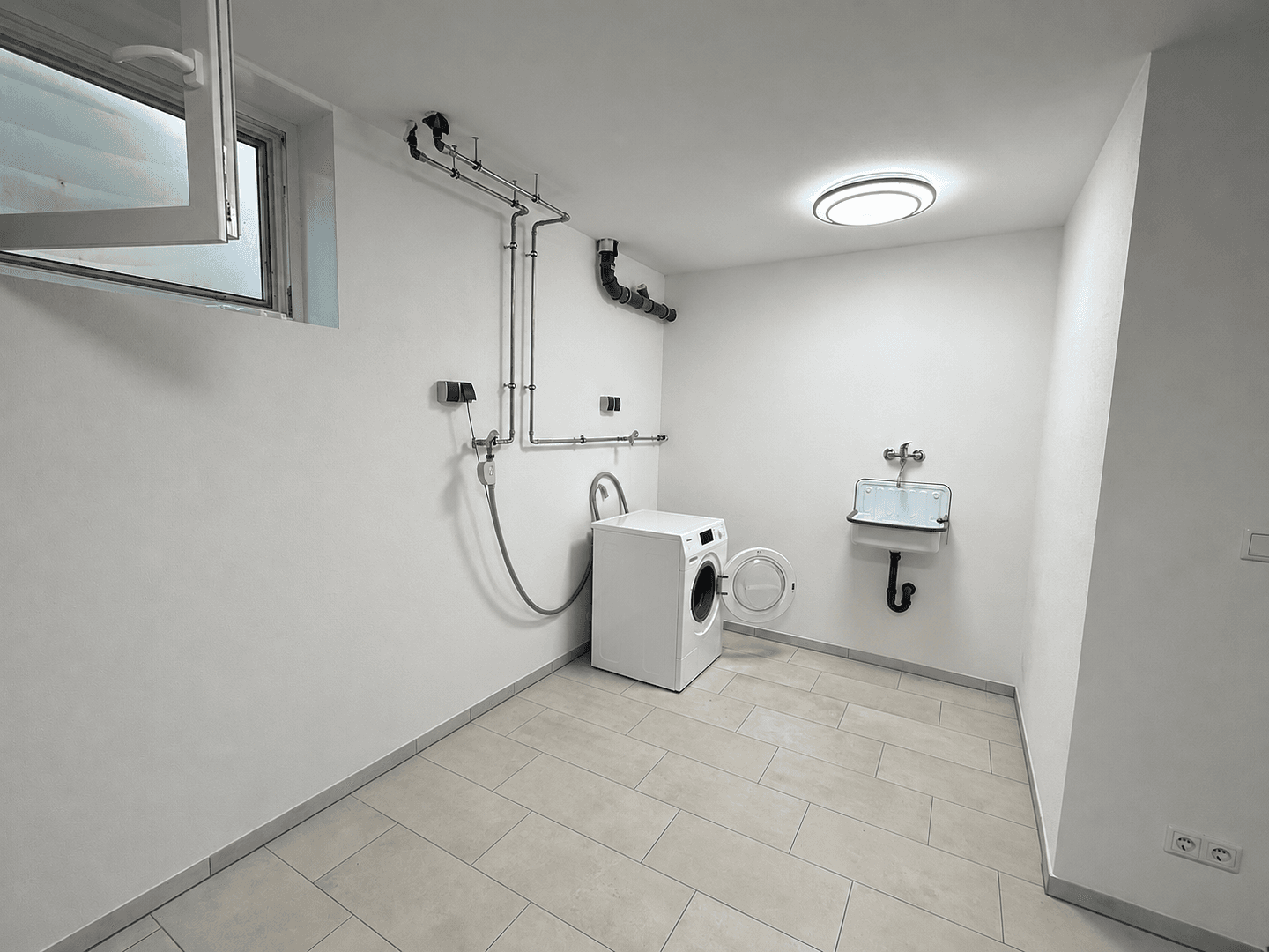 5 bedroom flat to rent, 145 m², Deuerling, Bavaria 5 bedroom flat to rent, 145 m², Deuerling, Bavaria