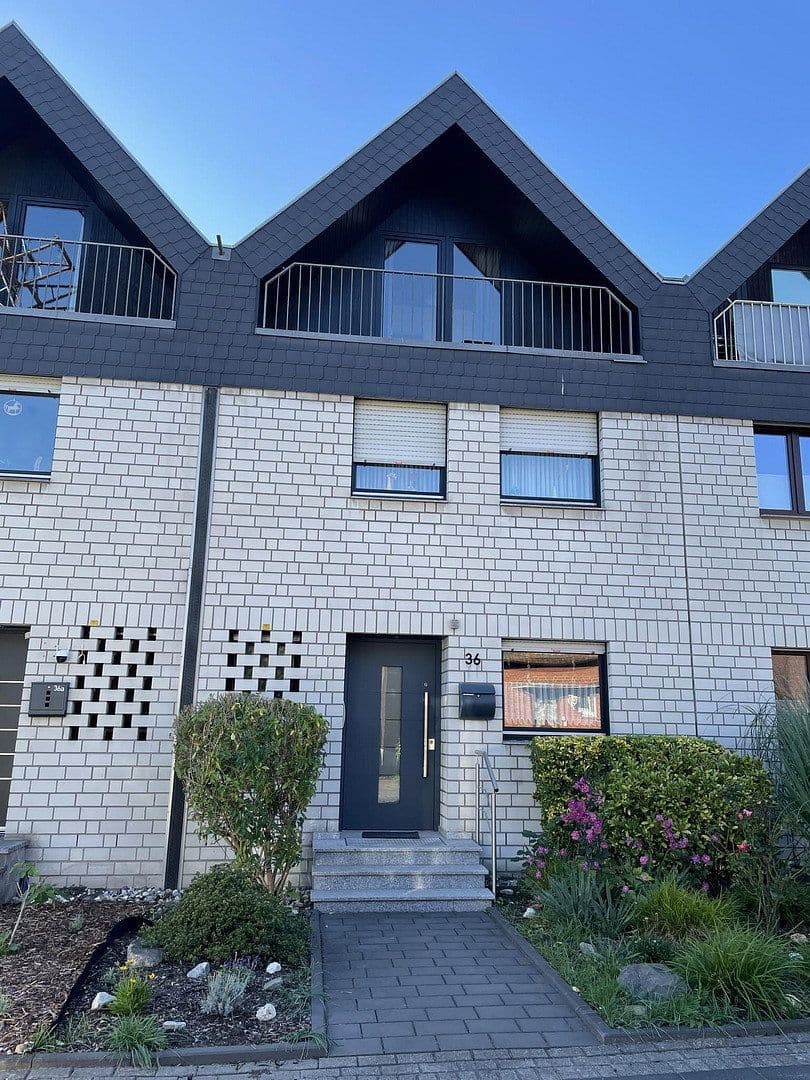 house for sale, 146 m², Oberhausen, North Rhine-Westphalia house for sale, 146 m², Oberhausen, North Rhine-Westphalia