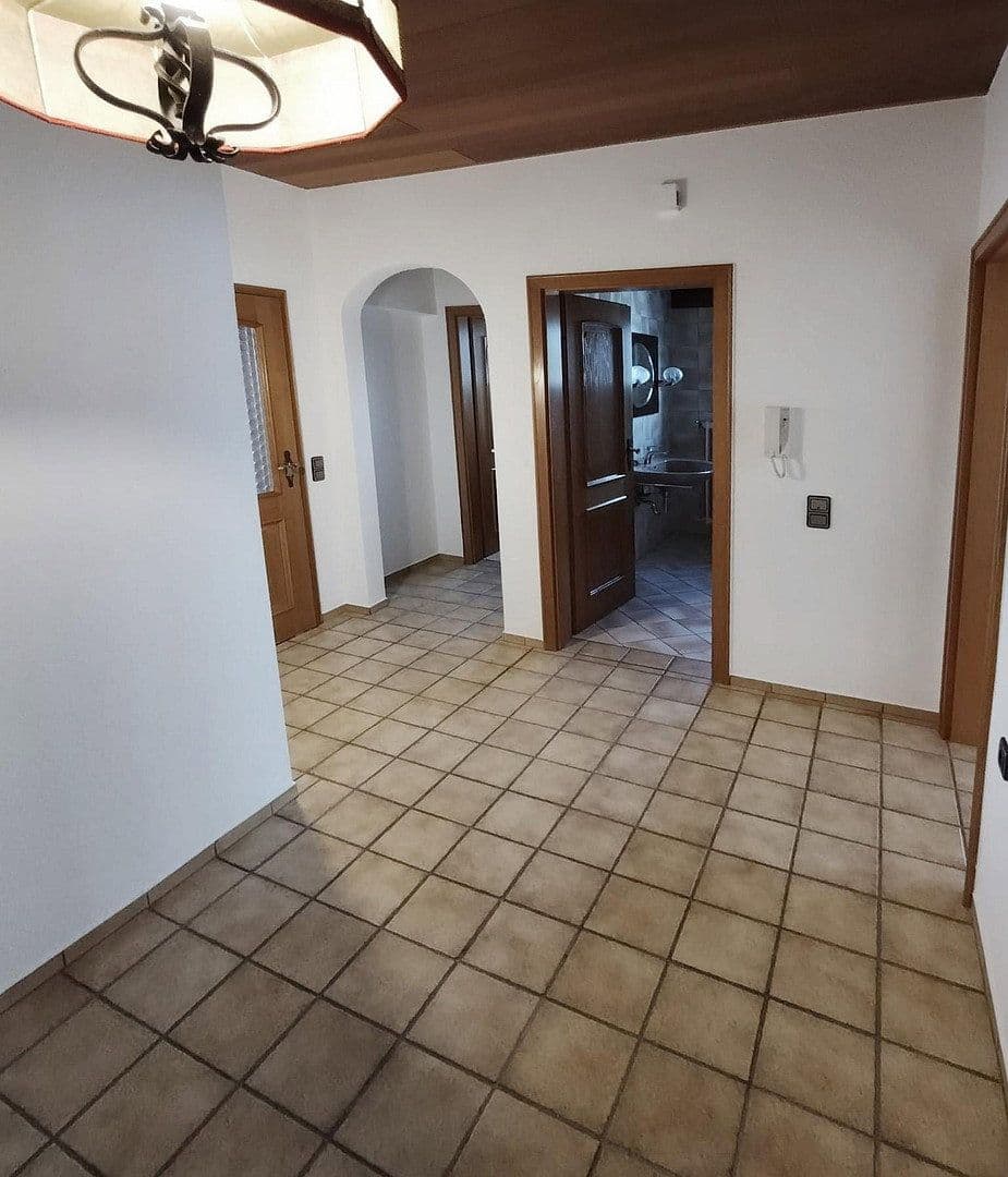 3 bedroom flat to rent, 105 m², Kleinostheim, Bavaria 3 bedroom flat to rent, 105 m², Kleinostheim, Bavaria