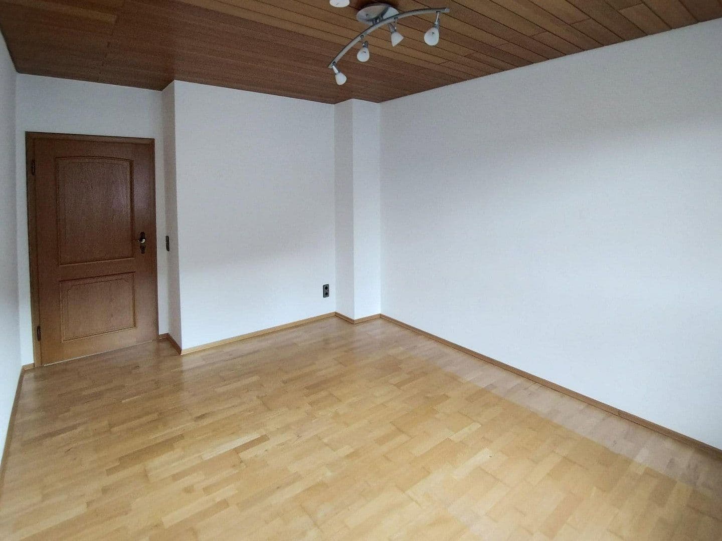 4 bedroom flat to rent, 104 m², Kleinostheim, Bavaria 4 bedroom flat to rent, 104 m², Kleinostheim, Bavaria