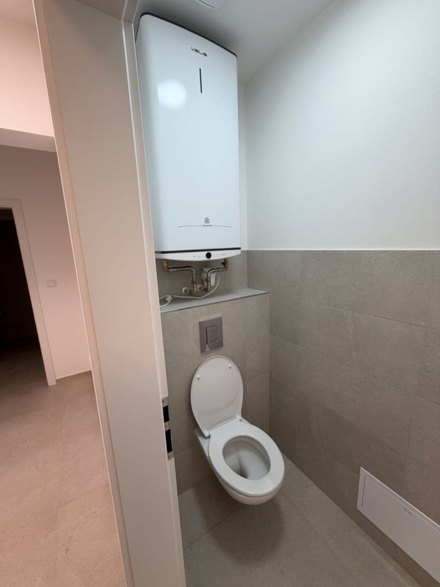 3 bedroom with open-plan kitchen flat to rent, 86 m², Nádražní, Třešť, Vysočina Region 3 bedroom with open-plan kitchen flat to rent, 86 m², Nádražní, Třešť, Vysočina Region