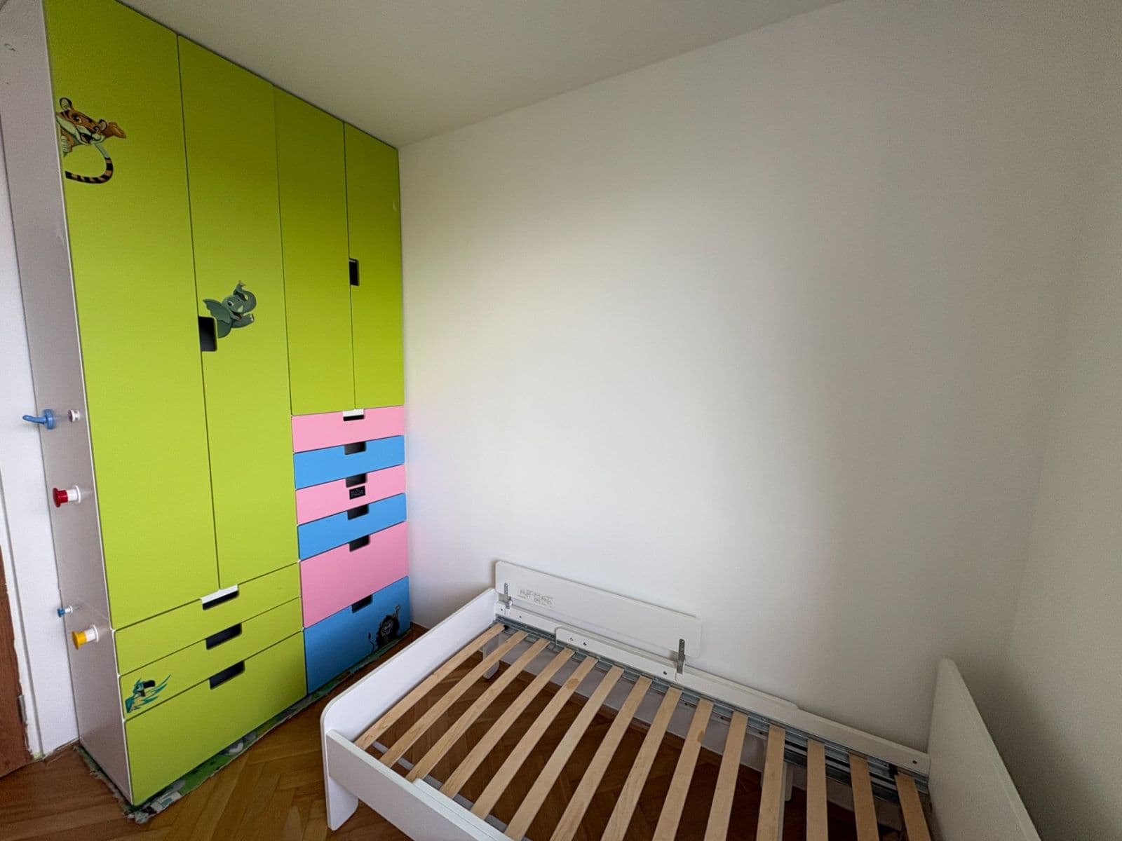 3 bedroom flat to rent, 64 m², Horolezecká, Prague, Prague 3 bedroom flat to rent, 64 m², Horolezecká, Prague, Prague