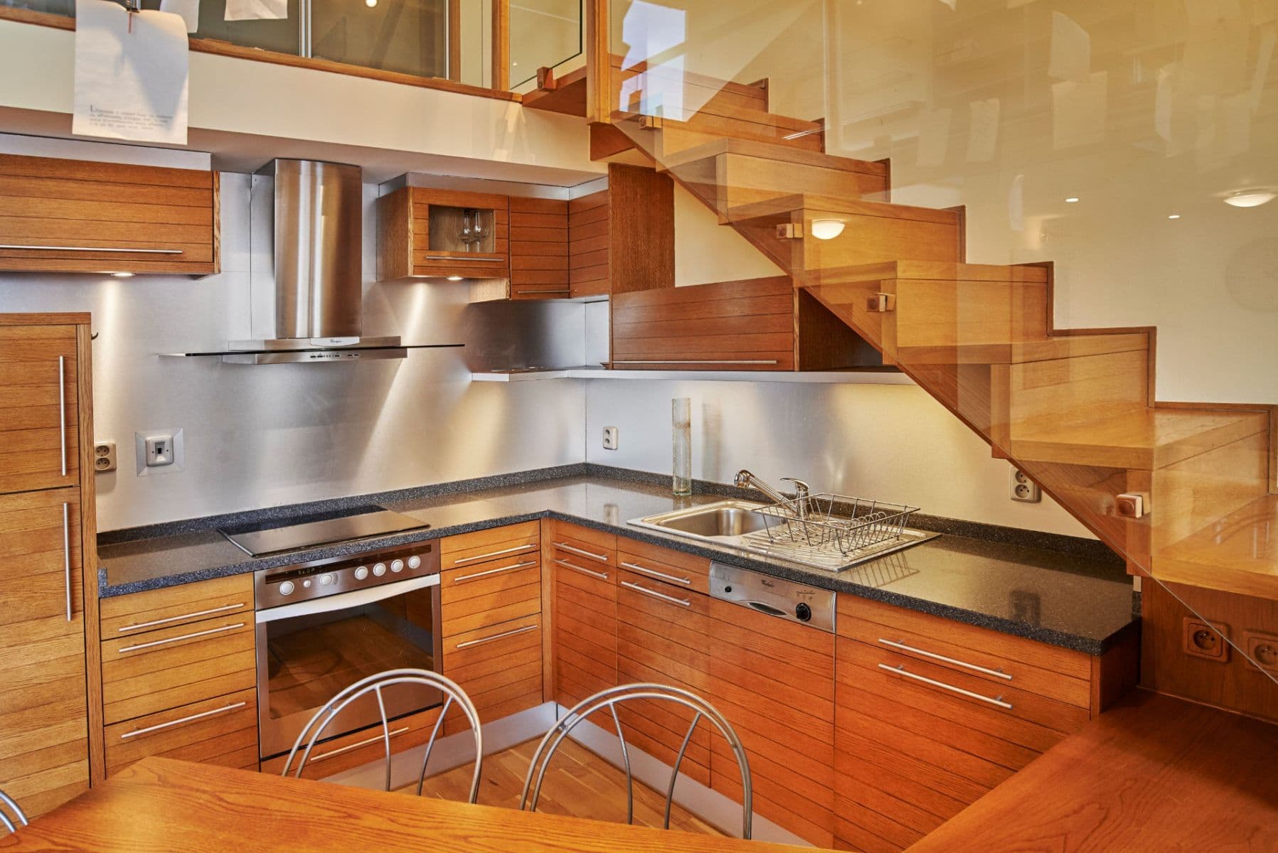 2 bedroom with open-plan kitchen flat to rent, 85 m², Hellichova, Prague, Prague 2 bedroom with open-plan kitchen flat to rent, 85 m², Hellichova, Prague, Prague