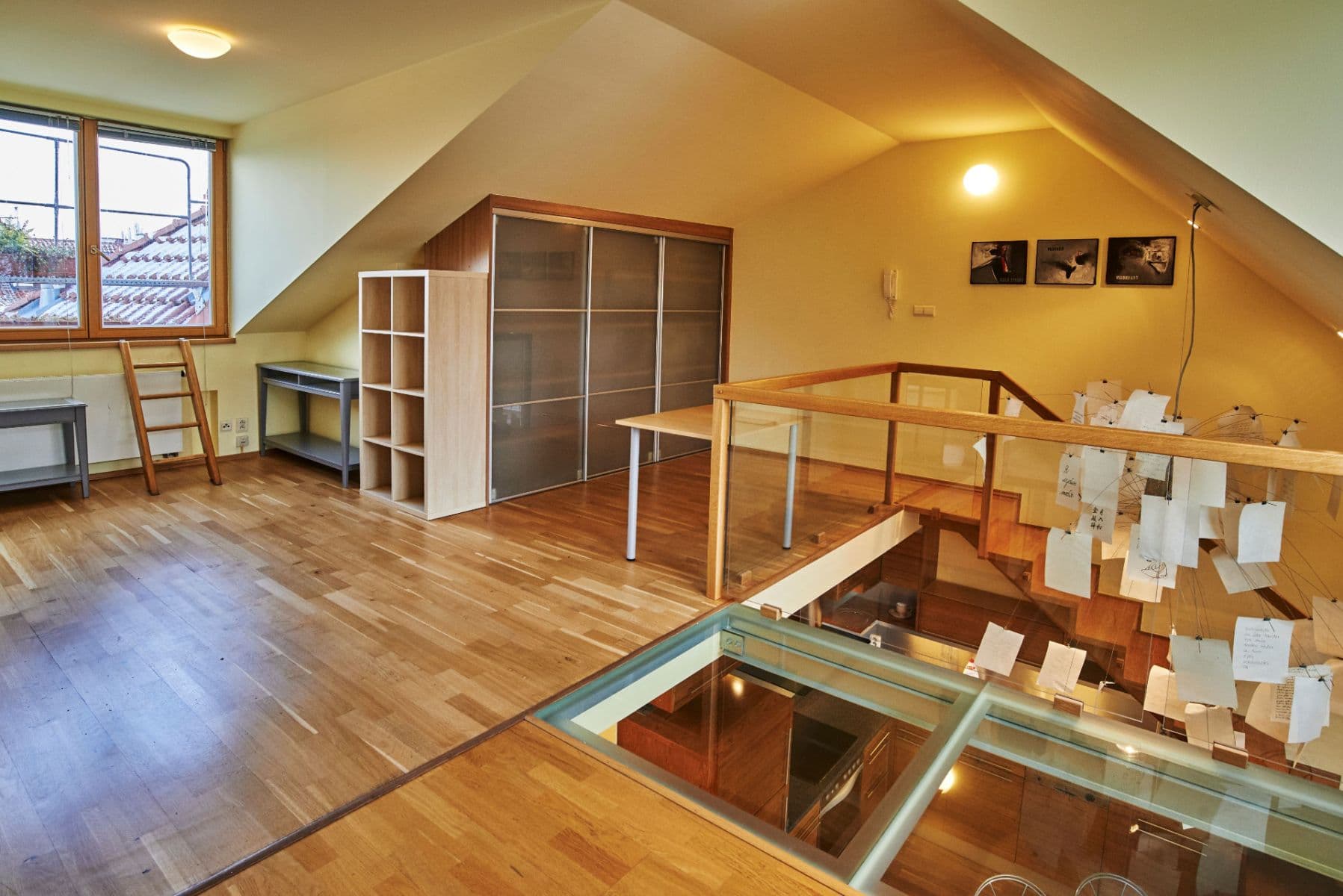 2 bedroom with open-plan kitchen flat to rent, 85 m², Hellichova, Prague, Prague 2 bedroom with open-plan kitchen flat to rent, 85 m², Hellichova, Prague, Prague