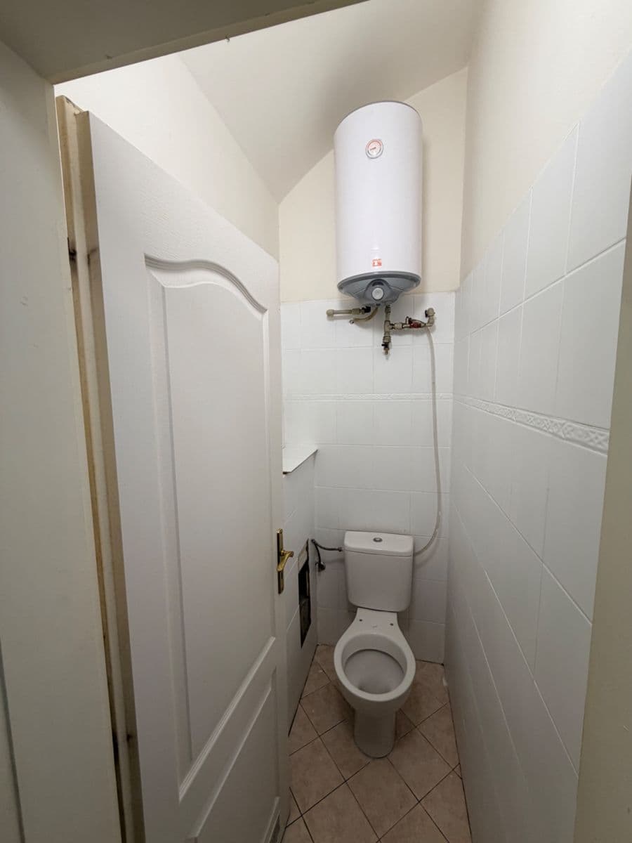 3 bedroom flat to rent, 67 m², Dalimilova, Prague, Prague 3 bedroom flat to rent, 67 m², Dalimilova, Prague, Prague