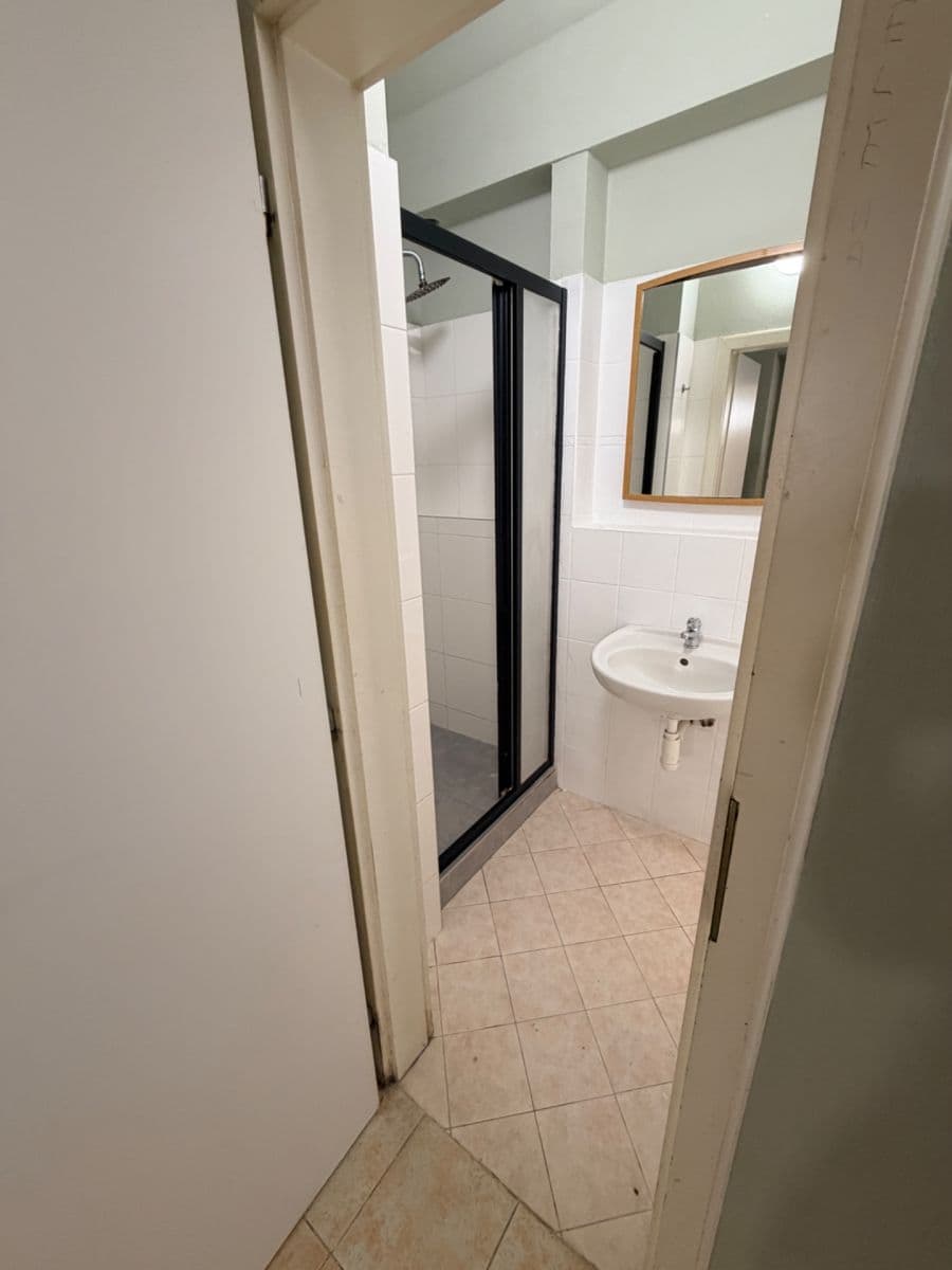 3 bedroom flat to rent, 67 m², Dalimilova, Prague, Prague 3 bedroom flat to rent, 67 m², Dalimilova, Prague, Prague
