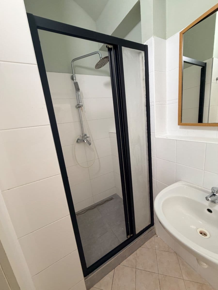 3 bedroom flat to rent, 67 m², Dalimilova, Prague, Prague 3 bedroom flat to rent, 67 m², Dalimilova, Prague, Prague
