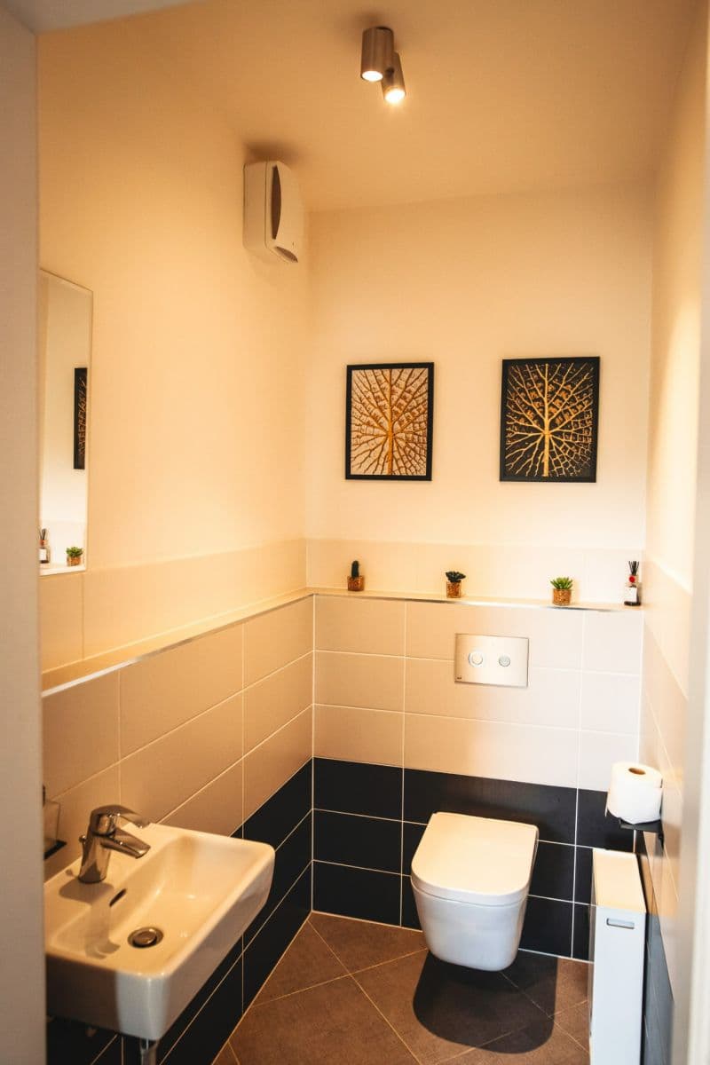 2 bedroom with open-plan kitchen flat to rent, 81 m², Hugo Haase, Prague, Prague 2 bedroom with open-plan kitchen flat to rent, 81 m², Hugo Haase, Prague, Prague
