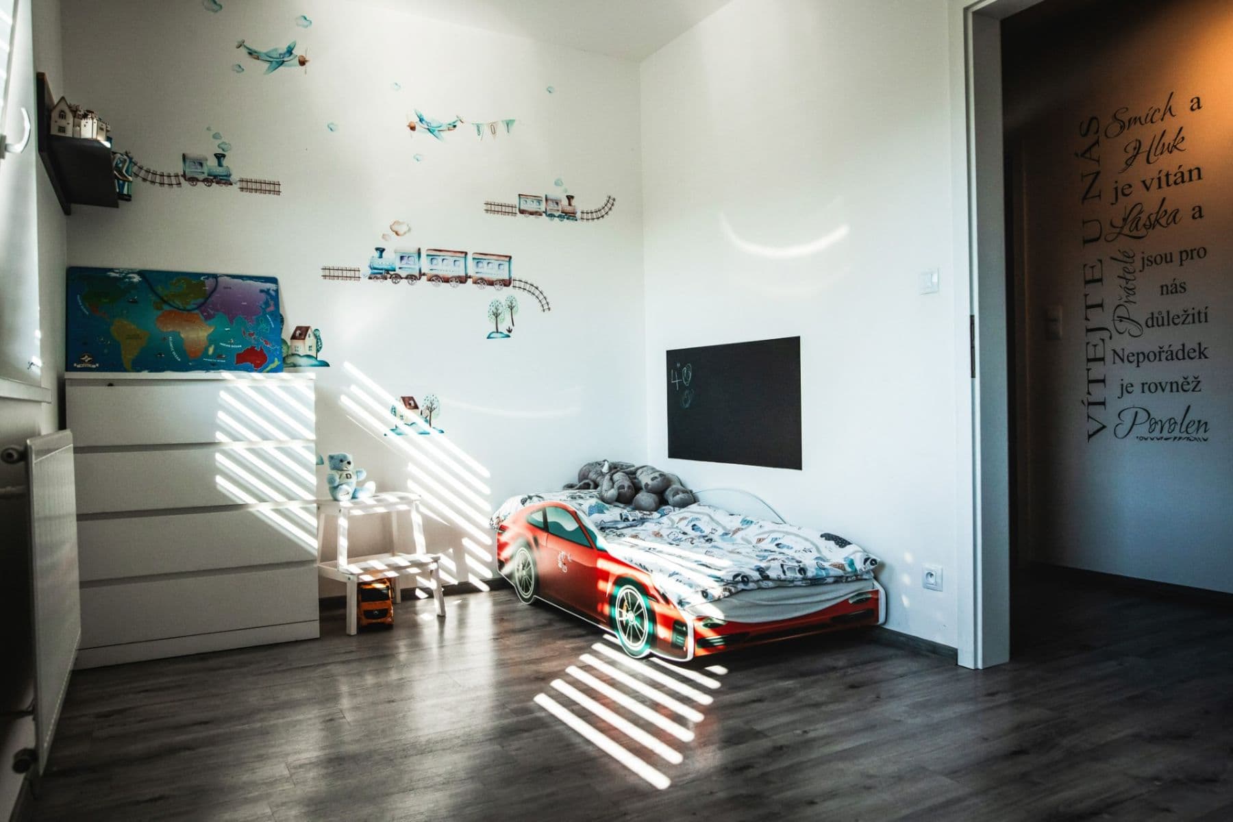 2 bedroom with open-plan kitchen flat to rent, 81 m², Hugo Haase, Prague, Prague 2 bedroom with open-plan kitchen flat to rent, 81 m², Hugo Haase, Prague, Prague