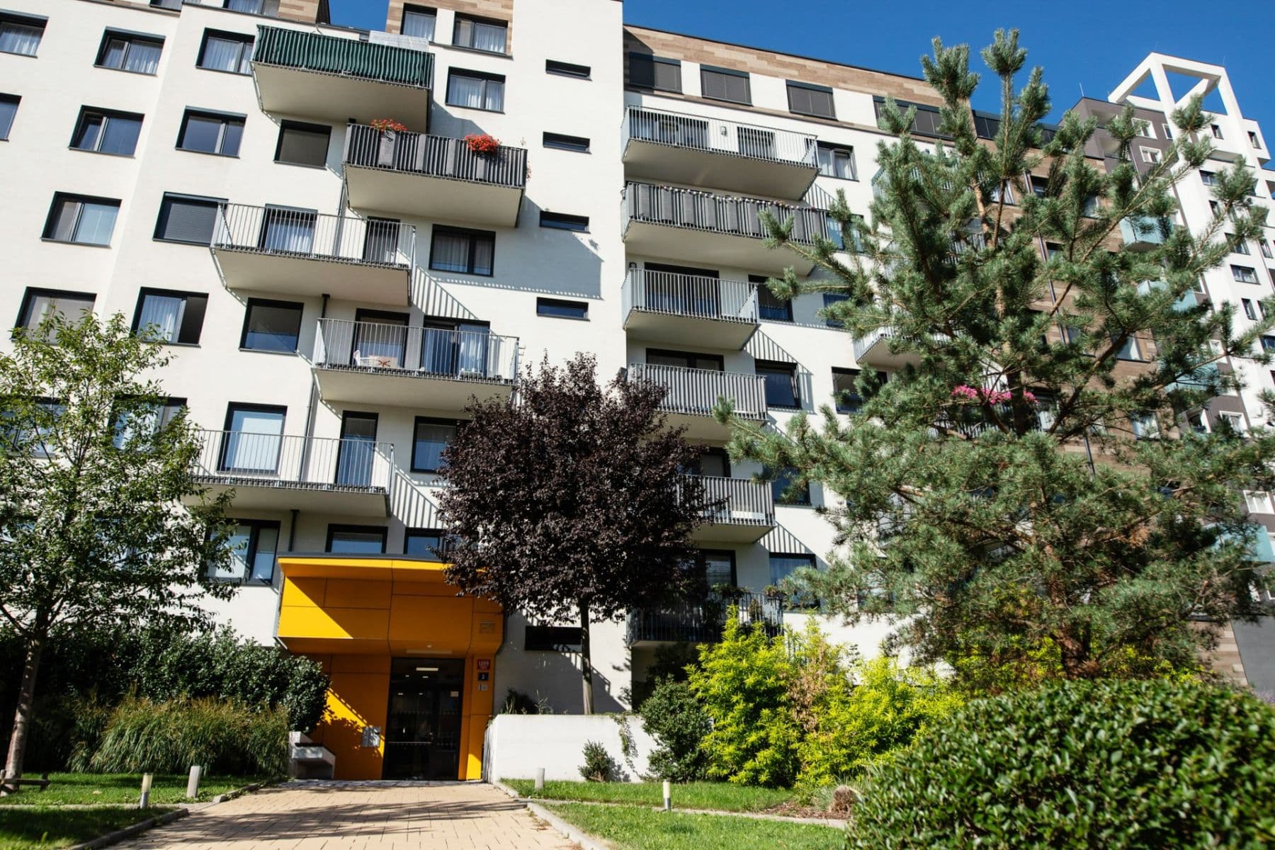 2 bedroom with open-plan kitchen flat to rent, 81 m², Hugo Haase, Prague, Prague 2 bedroom with open-plan kitchen flat to rent, 81 m², Hugo Haase, Prague, Prague