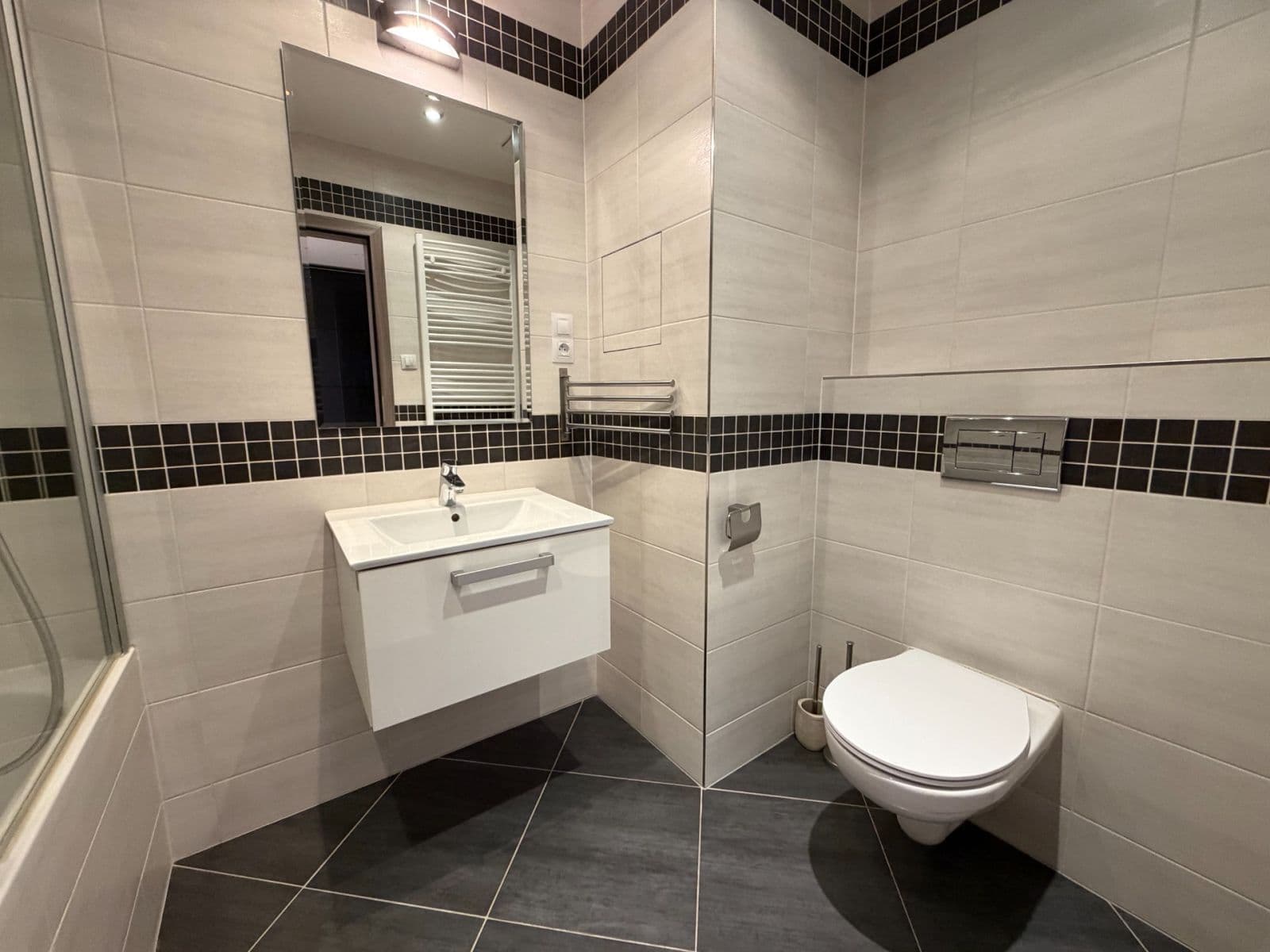 1 bedroom with open-plan kitchen flat to rent, 61 m², Na Maninách, Prague, Prague 1 bedroom with open-plan kitchen flat to rent, 61 m², Na Maninách, Prague, Prague