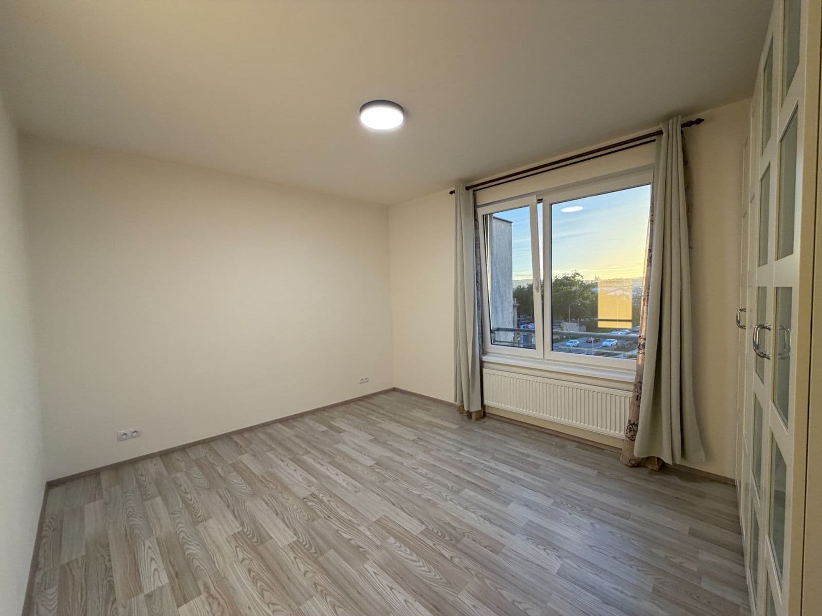 1 bedroom with open-plan kitchen flat to rent, 61 m², Na Maninách, Prague, Prague 1 bedroom with open-plan kitchen flat to rent, 61 m², Na Maninách, Prague, Prague