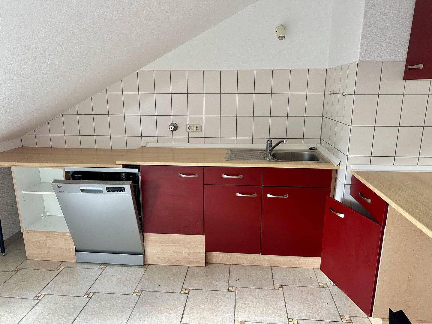 4 bedroom flat to rent, 83 m², Hohenzollernstraße, Koblenz, Rhineland-Palatinate 4 bedroom flat to rent, 83 m², Hohenzollernstraße, Koblenz, Rhineland-Palatinate