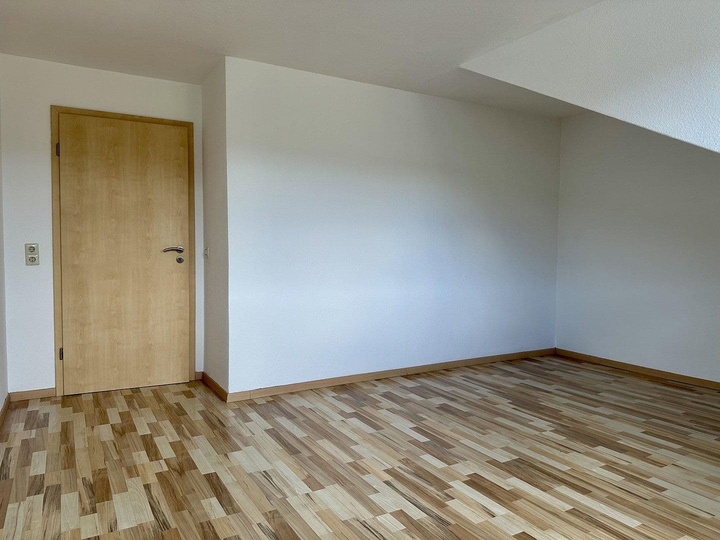 4 bedroom flat to rent, 83 m², Hohenzollernstraße, Koblenz, Rhineland-Palatinate 4 bedroom flat to rent, 83 m², Hohenzollernstraße, Koblenz, Rhineland-Palatinate