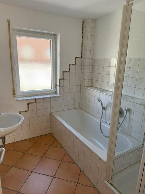 2 bedroom with open-plan kitchen flat to rent, 72 m², Kusterdingen, Baden-Württemberg 2 bedroom with open-plan kitchen flat to rent, 72 m², Kusterdingen, Baden-Württemberg