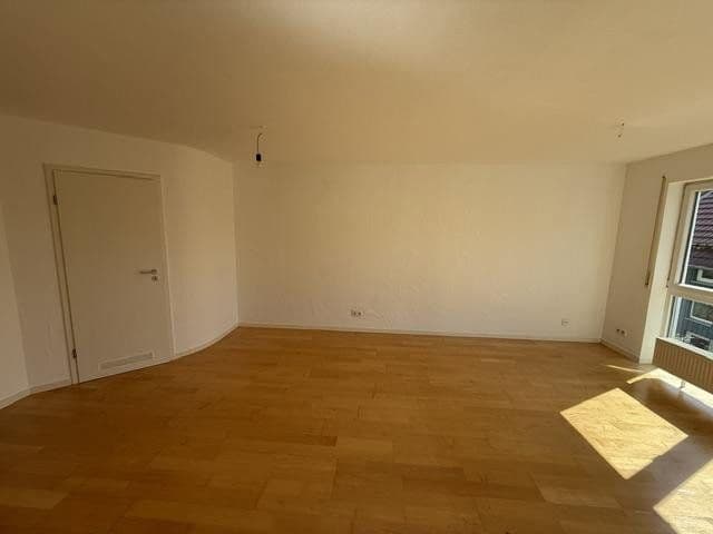 2 bedroom with open-plan kitchen flat to rent, 72 m², Kusterdingen, Baden-Württemberg 2 bedroom with open-plan kitchen flat to rent, 72 m², Kusterdingen, Baden-Württemberg