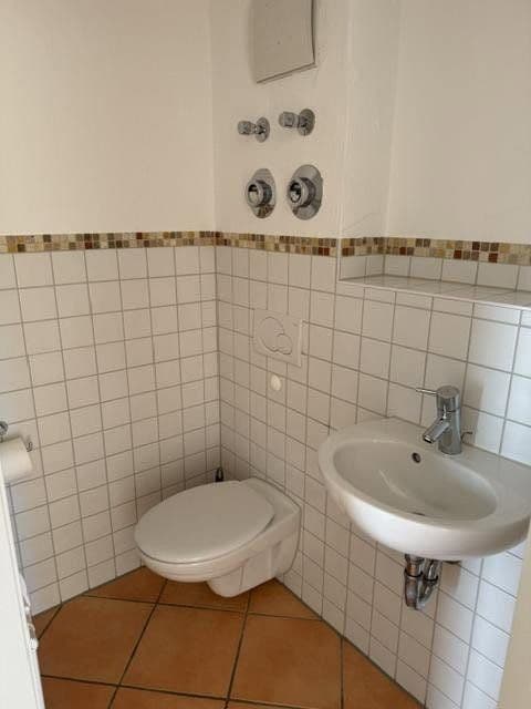 2 bedroom with open-plan kitchen flat to rent, 72 m², Kusterdingen, Baden-Württemberg 2 bedroom with open-plan kitchen flat to rent, 72 m², Kusterdingen, Baden-Württemberg
