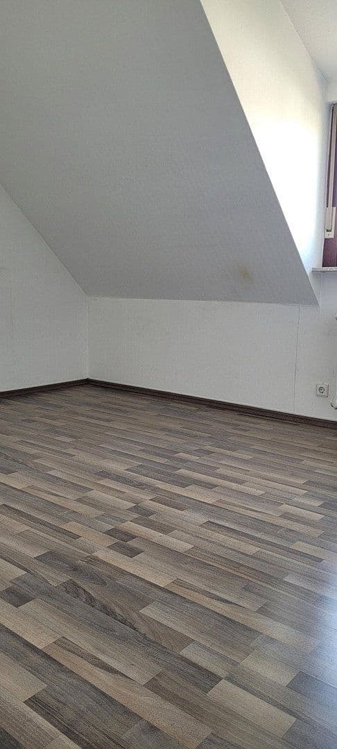 3 bedroom flat to rent, 72 m², Stuttgart, Baden-Württemberg 3 bedroom flat to rent, 72 m², Stuttgart, Baden-Württemberg