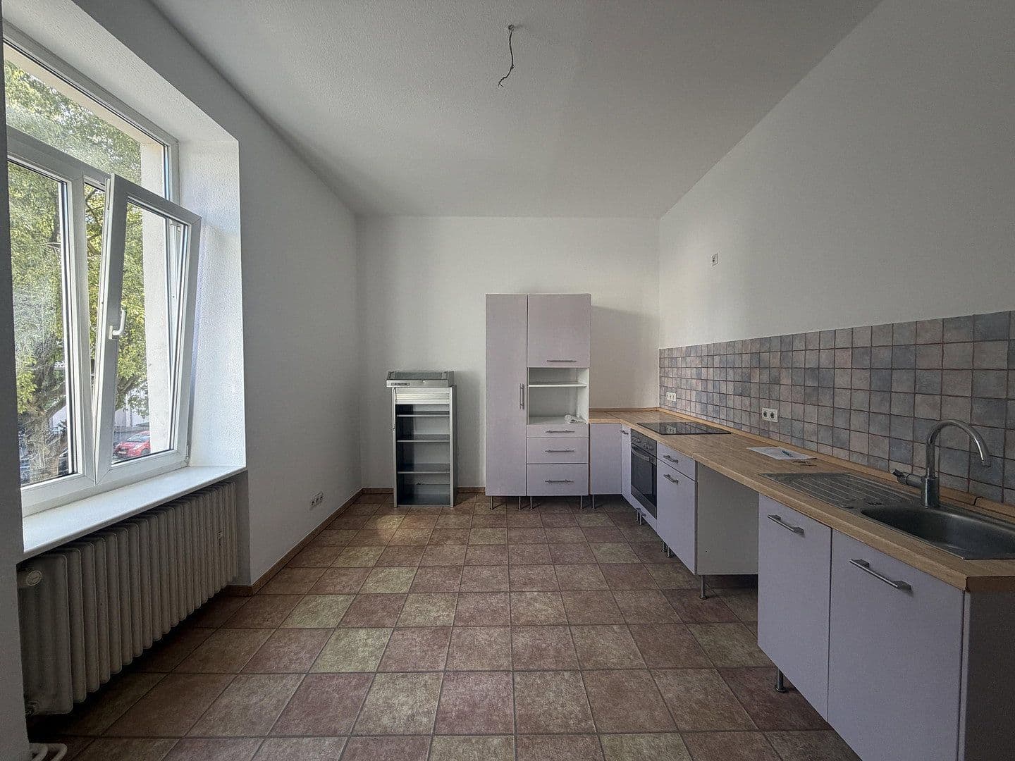 3 bedroom flat to rent, 98 m², Eckenheimer Landstraße 103, Frankfurt am Main, Hesse 3 bedroom flat to rent, 98 m², Eckenheimer Landstraße 103, Frankfurt am Main, Hesse
