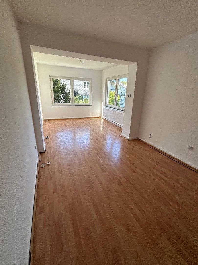 2 bedroom with open-plan kitchen flat to rent, 91 m², Gronaustraße 99, Wuppertal, North Rhine-Westphalia 2 bedroom with open-plan kitchen flat to rent, 91 m², Gronaustraße 99, Wuppertal, North Rhine-Westphalia
