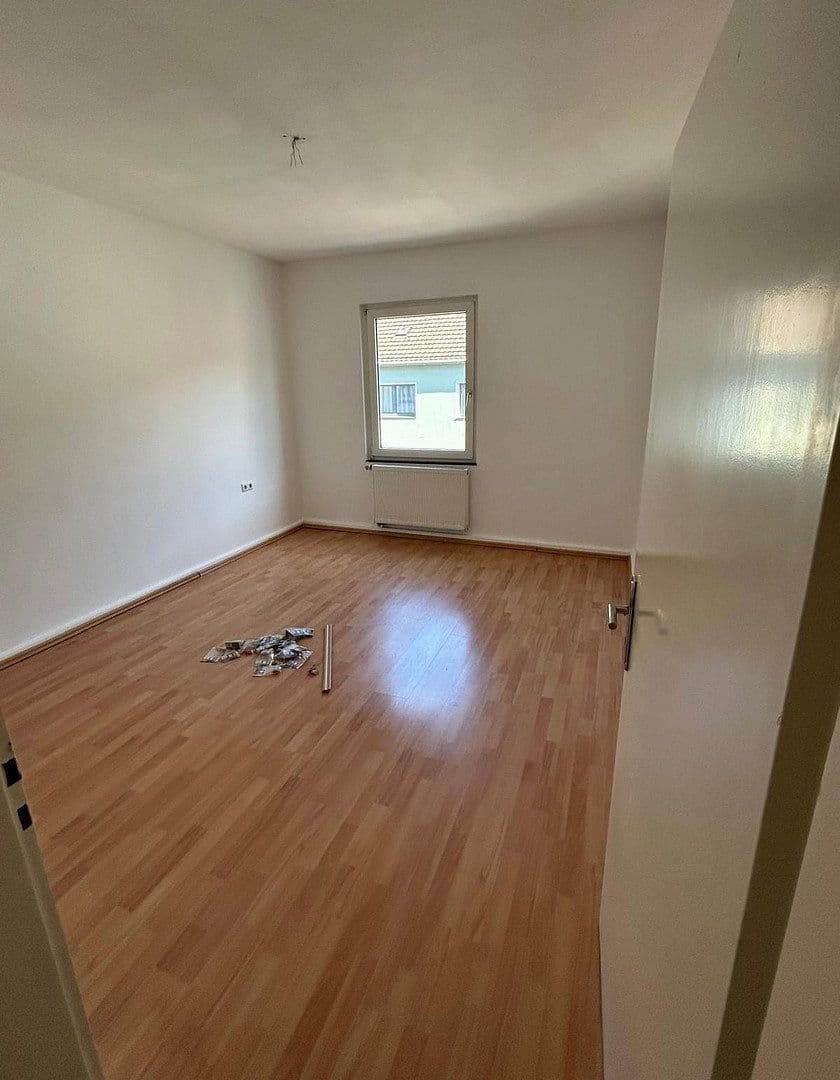 2 bedroom with open-plan kitchen flat to rent, 91 m², Gronaustraße 99, Wuppertal, North Rhine-Westphalia 2 bedroom with open-plan kitchen flat to rent, 91 m², Gronaustraße 99, Wuppertal, North Rhine-Westphalia