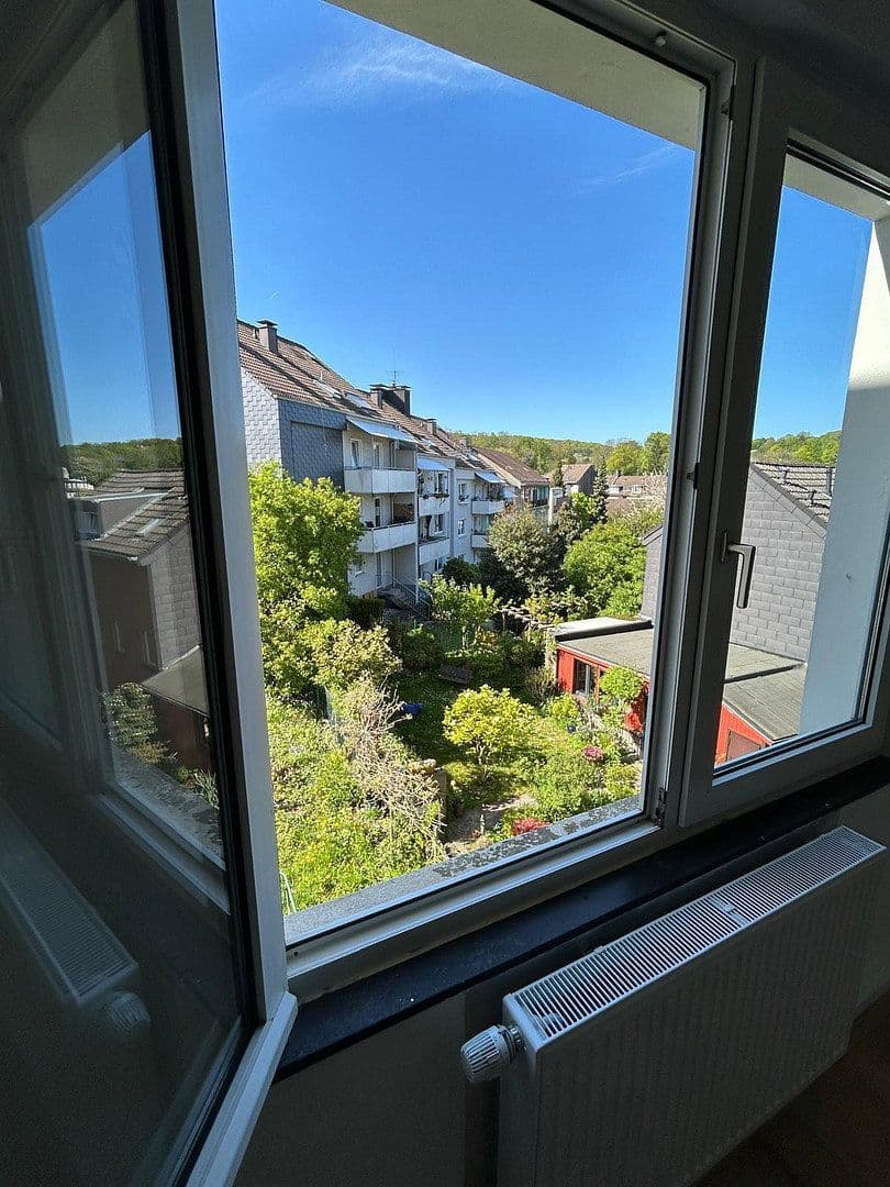 2 bedroom with open-plan kitchen flat to rent, 91 m², Gronaustraße 99, Wuppertal, North Rhine-Westphalia 2 bedroom with open-plan kitchen flat to rent, 91 m², Gronaustraße 99, Wuppertal, North Rhine-Westphalia