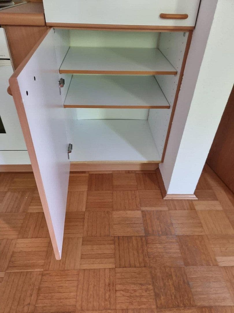 1 bedroom flat to rent, 41 m², St. Norbert Str. 6, Zell am Main, Bavaria 1 bedroom flat to rent, 41 m², St. Norbert Str. 6, Zell am Main, Bavaria