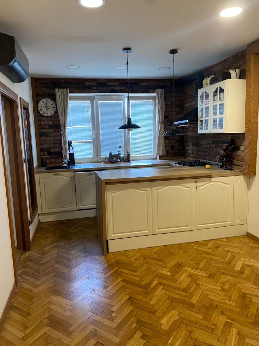 1 bedroom with open-plan kitchen flat to rent, 39 m², Jihlavská, Prague, Prague 1 bedroom with open-plan kitchen flat to rent, 39 m², Jihlavská, Prague, Prague