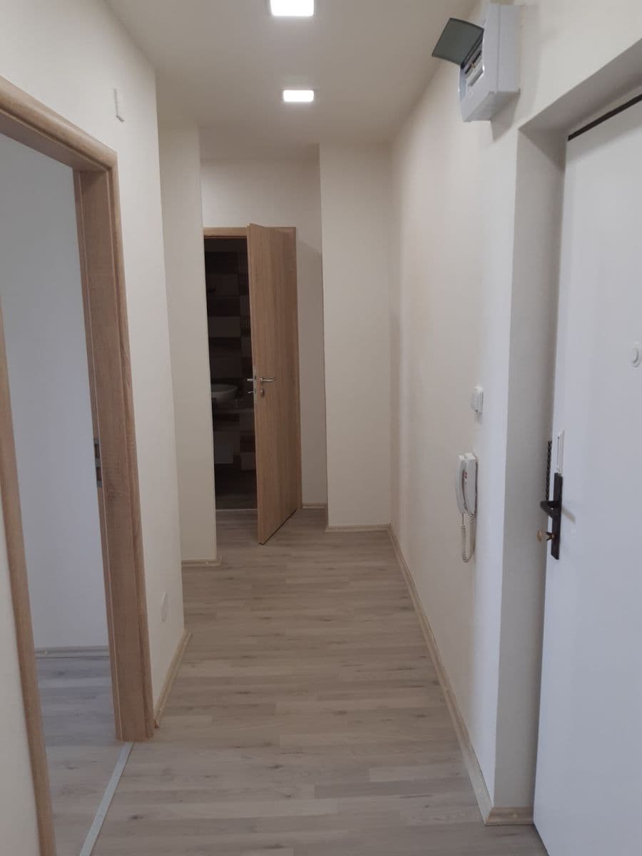2 bedroom flat for sale, 52 m², Tupolevova, Prague, Prague 2 bedroom flat for sale, 52 m², Tupolevova, Prague, Prague