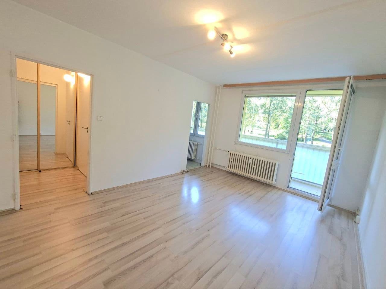 Studio flat to rent, 31 m², Hurbanova, Prague, Prague Studio flat to rent, 31 m², Hurbanova, Prague, Prague