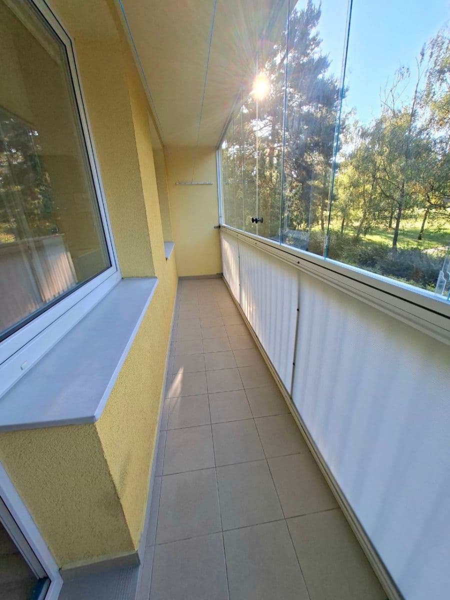 Studio flat to rent, 31 m², Hurbanova, Prague, Prague Studio flat to rent, 31 m², Hurbanova, Prague, Prague