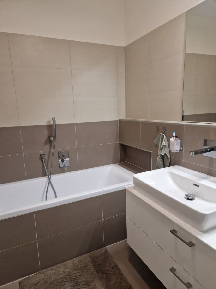 1 bedroom with open-plan kitchen flat for sale, 67 m², Švýcarské nábřeží, Olomouc, Olomoucký Region 1 bedroom with open-plan kitchen flat for sale, 67 m², Švýcarské nábřeží, Olomouc, Olomoucký Region