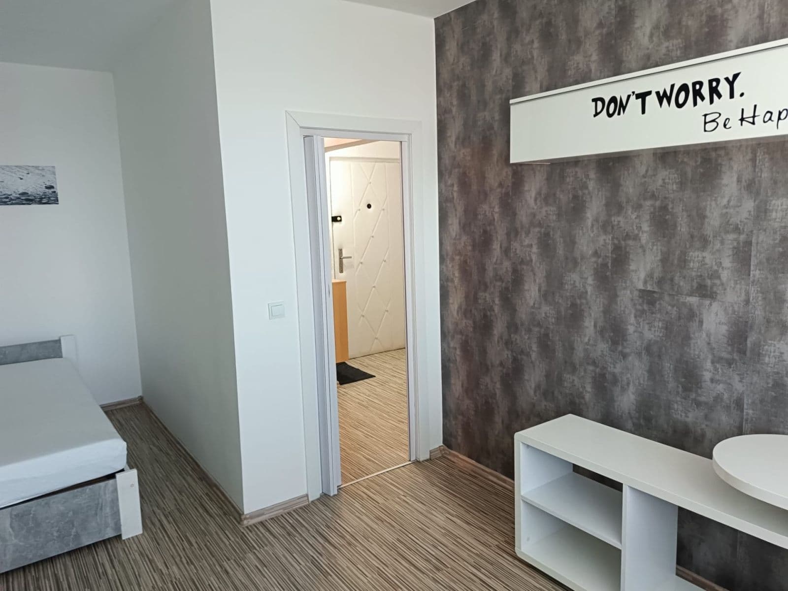 1 bedroom with open-plan kitchen flat to rent, 44 m², Bednaříkova, Brno, Jihomoravský Region 1 bedroom with open-plan kitchen flat to rent, 44 m², Bednaříkova, Brno, Jihomoravský Region